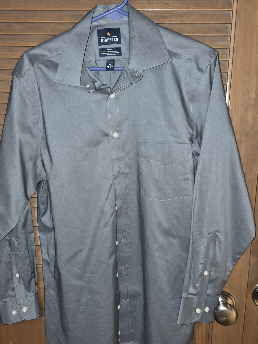 Stafford Men's Long-Sleeve Button-Up Shirt in Charcoal Gray